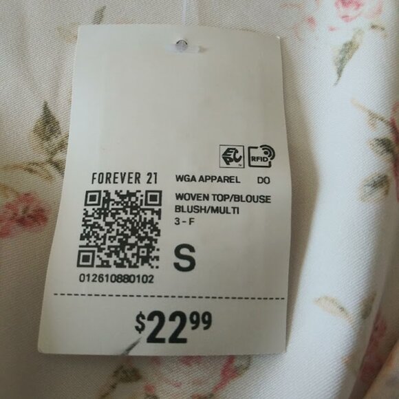 Forever 21 women's size S cream, pink and green floral long sleeve crop top - Picture 13 of 16